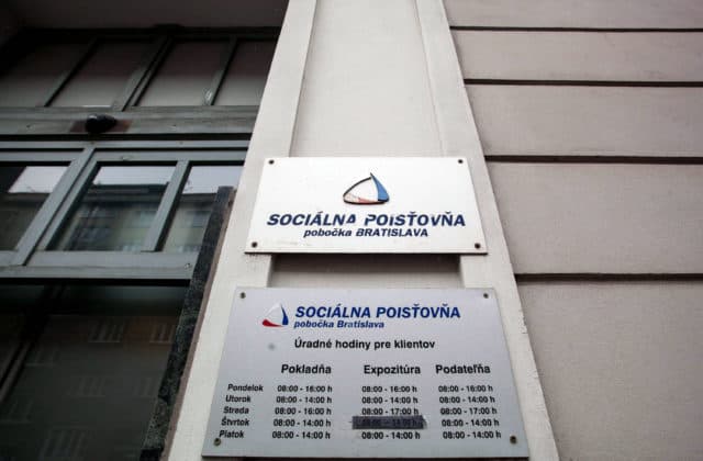 Sociálna poisťovňa prechádza do zeleného režimu, v pobočkách vás vybavia v štandardných hodinách