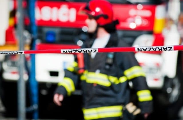 Ukrajinskí hasiči si v Haniske prevzali humanitárnu pomoc z Talianska