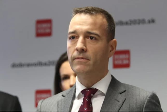 Drucker vyzýva vládu, aby nepodceňovala prípravu na tretiu vlnu pandémie