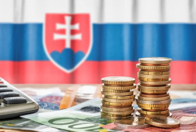 Pri platbe v hotovosti sa budú najmenšie centy zaokrúhľovať