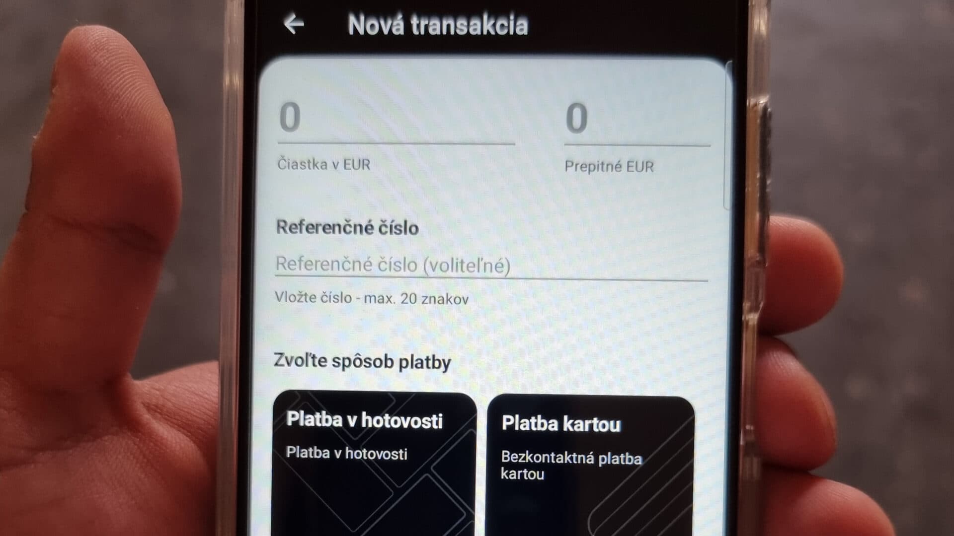 Mestskí policajti vyberajú pokuty cez aplikáciu v mobile, provízia ide súkromnej eseročke