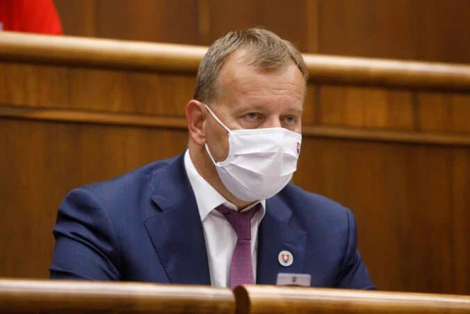 Hnutie Sme rodina nepodporí návrh Smeru-SD na vypísanie referenda o predčasných voľbách
