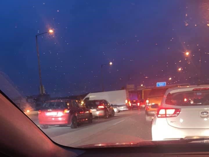Mostu VSS sa v týchto hodinách radšej vyhnite