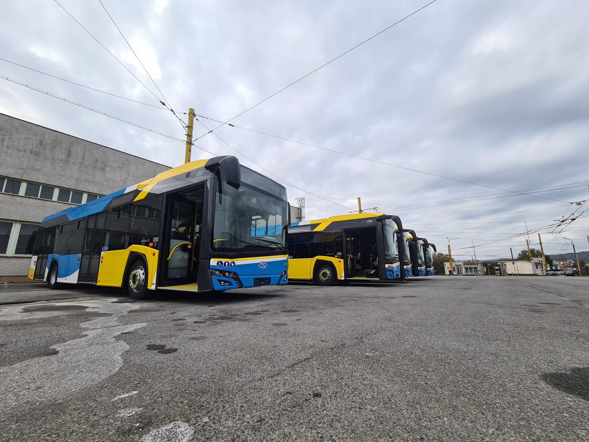 Nové autobusy dorazili do Košíc skôr