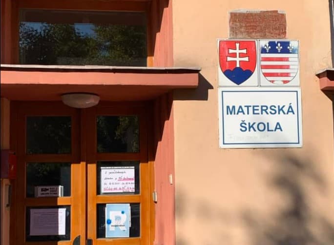 Hygiena rozhodla o zatvorení 4 materských škôl v MČ Staré Mesto
