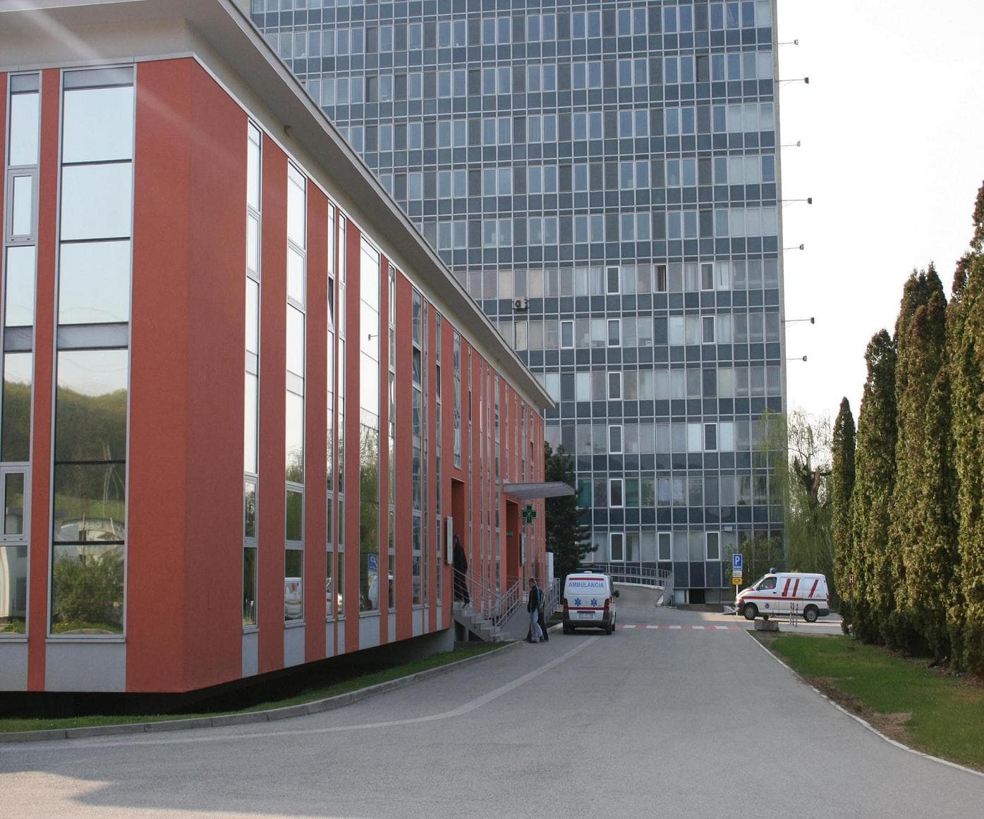 Situácia v Nemocnici AGEL Košice-Šaca začína byť kritická: Mortalita covidových pacientov je vyššia ako v 2. vlne