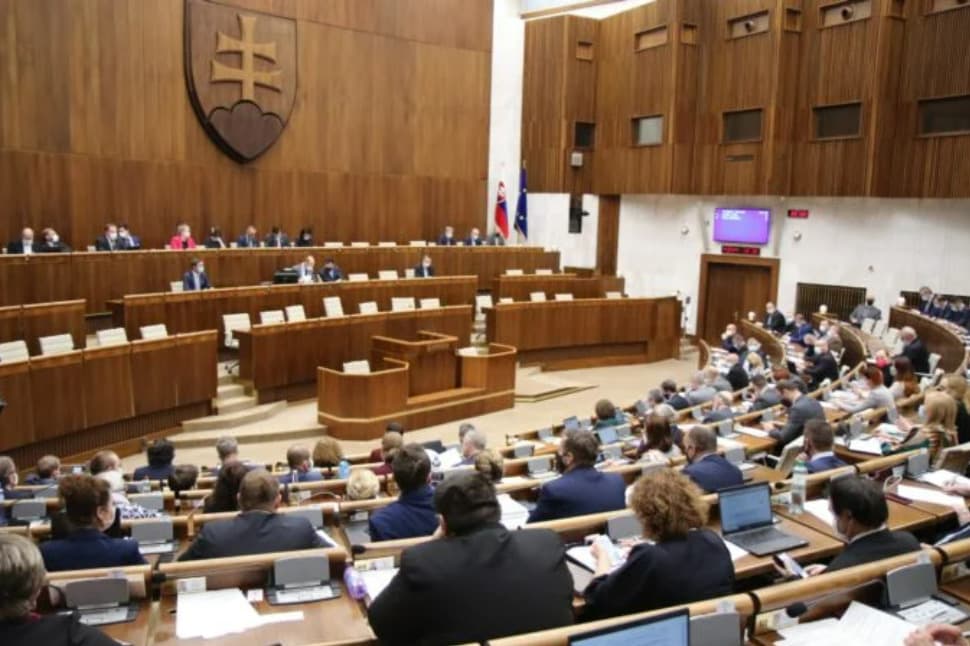 Poslanci sa piaty raz pokúsia zvoliť komisára pre deti