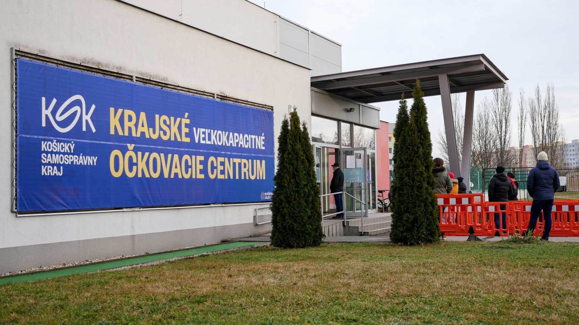 Košický kraj bude vo veľkokapacitnom očkovacom centre očkovať aj naďalej