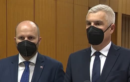 Situácia na Ukrajine je možno najhoršia od konca druhej svetovej vojny. Slovensko vypracovalo obranné plány