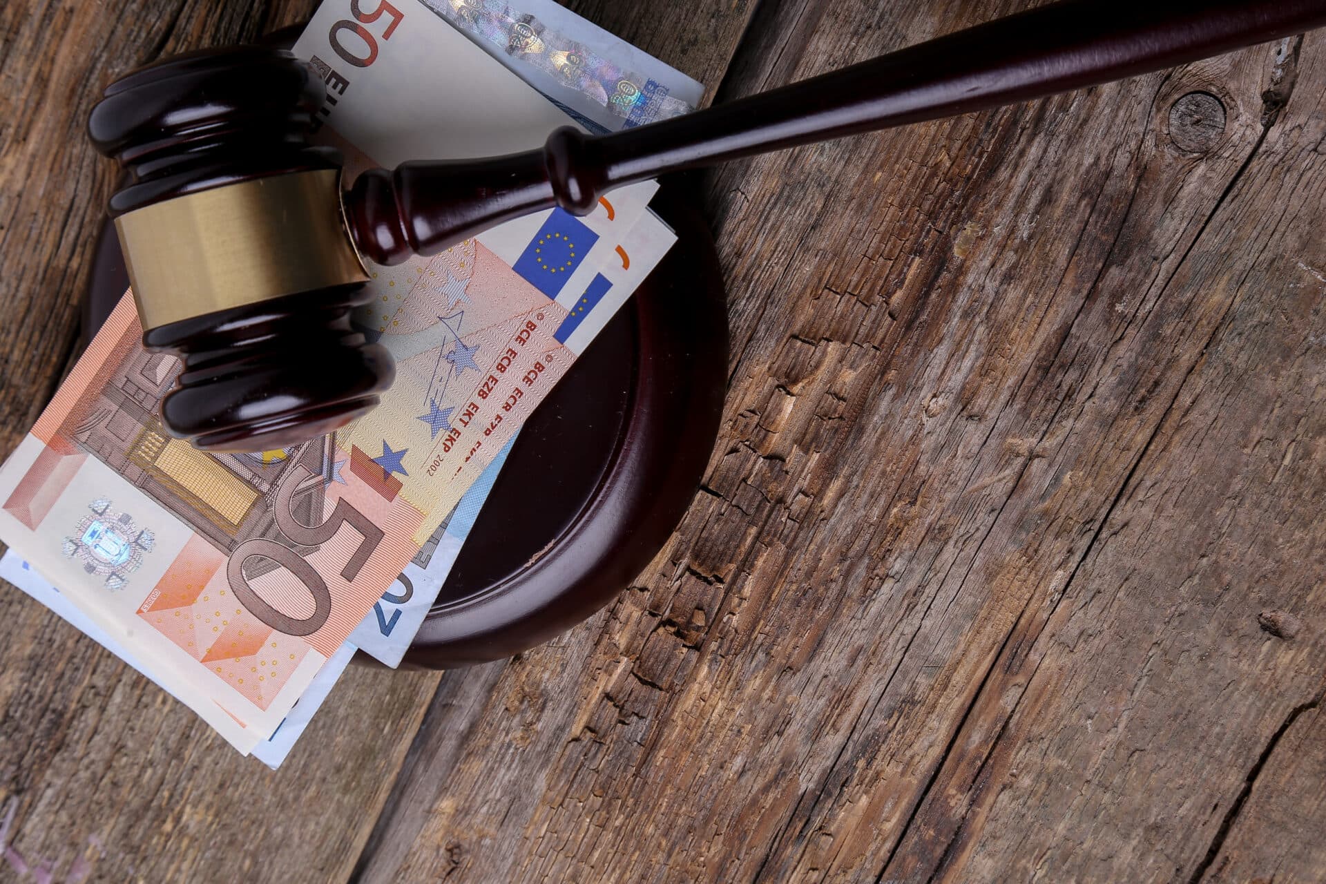 Rezort financií chce zaviesť limit verejných výdavkov ako nástroj pri zostavovaní rozpočtu