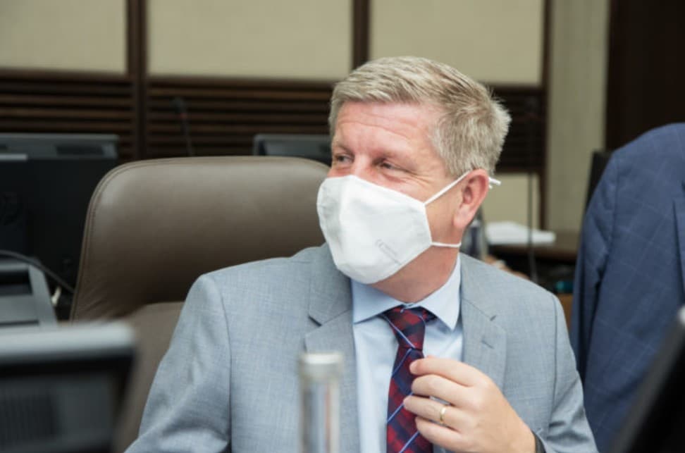Zdravotníkom chceme vyhovieť v maximálnej možnej miere, povedal Lengvarský
