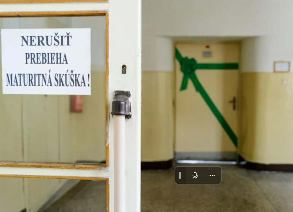 Týždeň písomných maturít otvorí externý test a slohová práca zo slovenského jazyka a literatúry