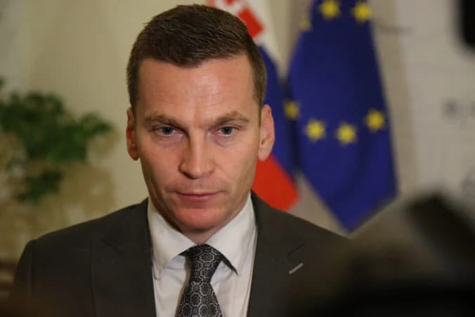 Súťaž na výstavbu úseku R2 pri Košiciach bude témou mimoriadneho rokovania hospodárskeho výboru