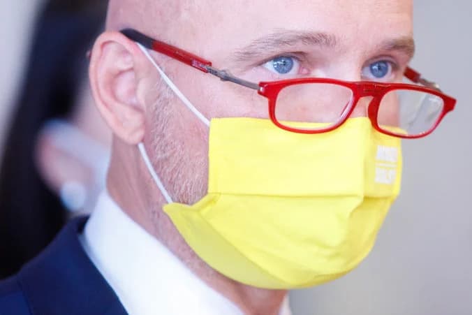 Rezort školstva kontaktoval všetky poradenské centrá a pripravil rôzne odporúčania v reakcii na dnešné udalosti