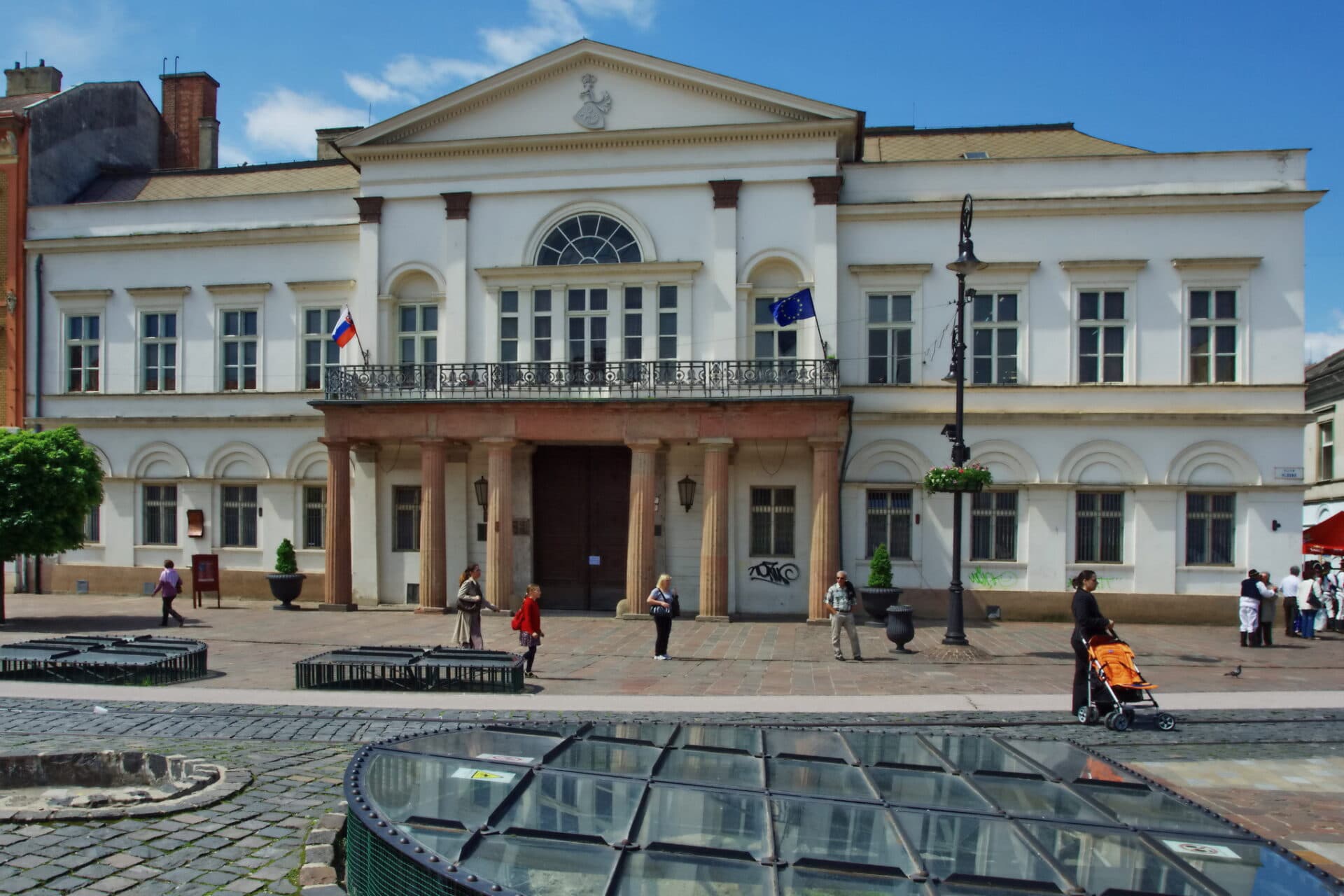 Ukrajinci sa môžu bezplatne zaregistrovať v Štátnej vedeckej knižnici