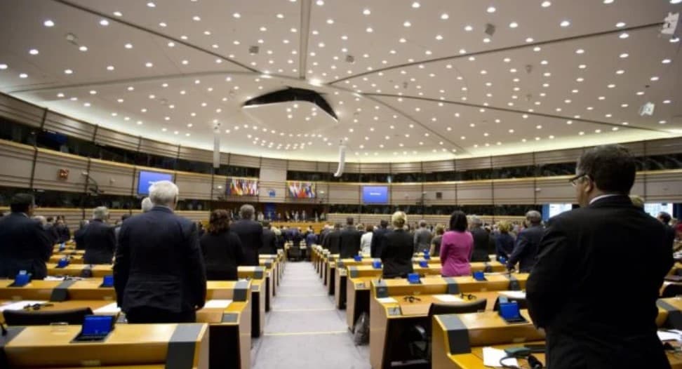 Europarlament prijal uznesenie slovenskej poslankyne Lexmann o zatknutí hongkonského kardinála