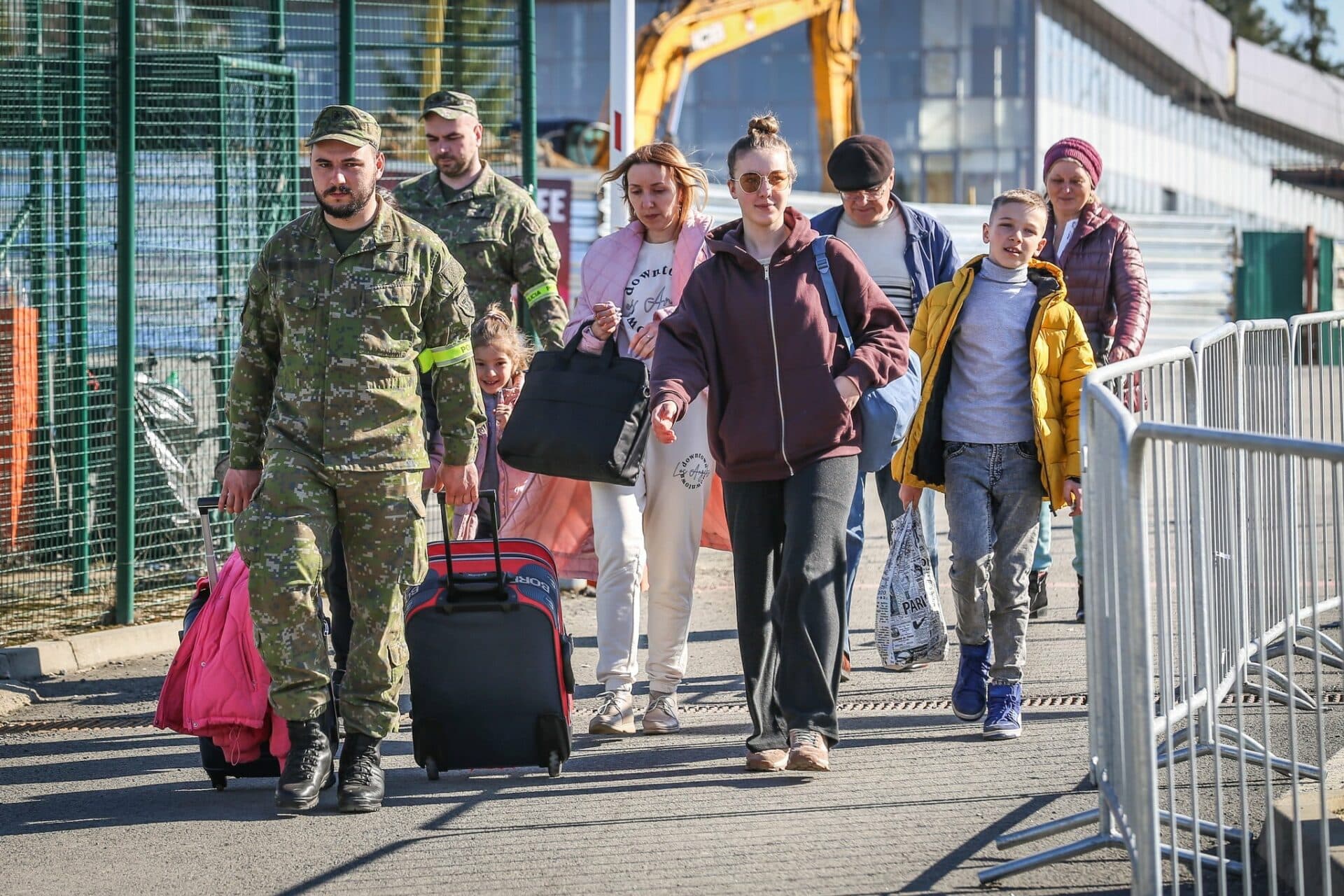 Slovenskými hraničnými priechodmi prešlo v sobotu 2. apríla takmer 3 300 ľudí