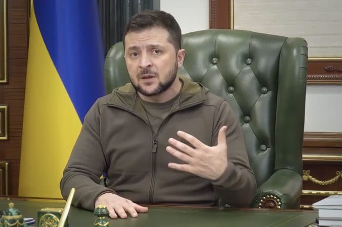 Rokovania s Putinom sa po obvinení z genocídy možno neuskutočnia, myslí si Zelenskyj