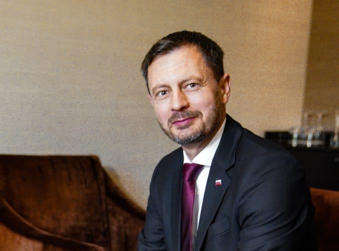 Premiér si nepripúšťa myšlienku predčasných volieb
