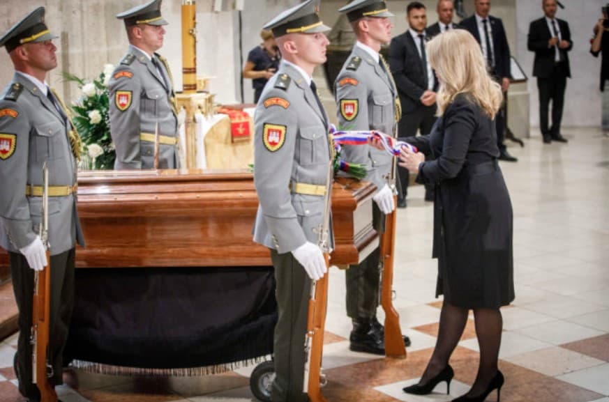 Čaputová si uctila pamiatku zosnulého kardinála Jozefa Tomka