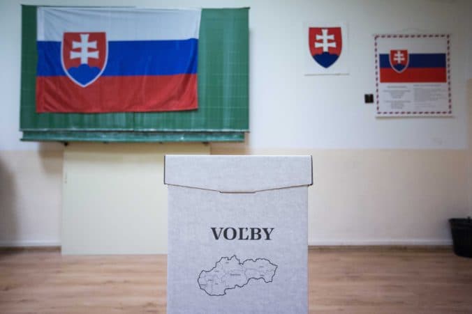 Poslanci budú rokovať o spojení druhého kola prezidentských volieb s voľbami do EP