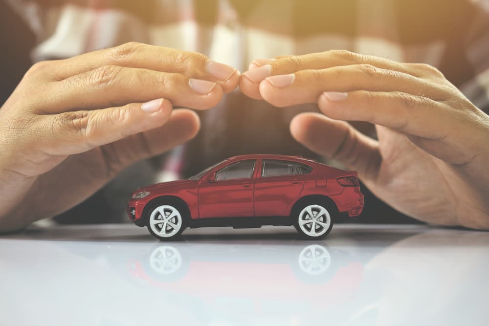 Na čo všetko sa môžete vy a vaše auto spoliehať pri povinnom zmluvnom poistení?