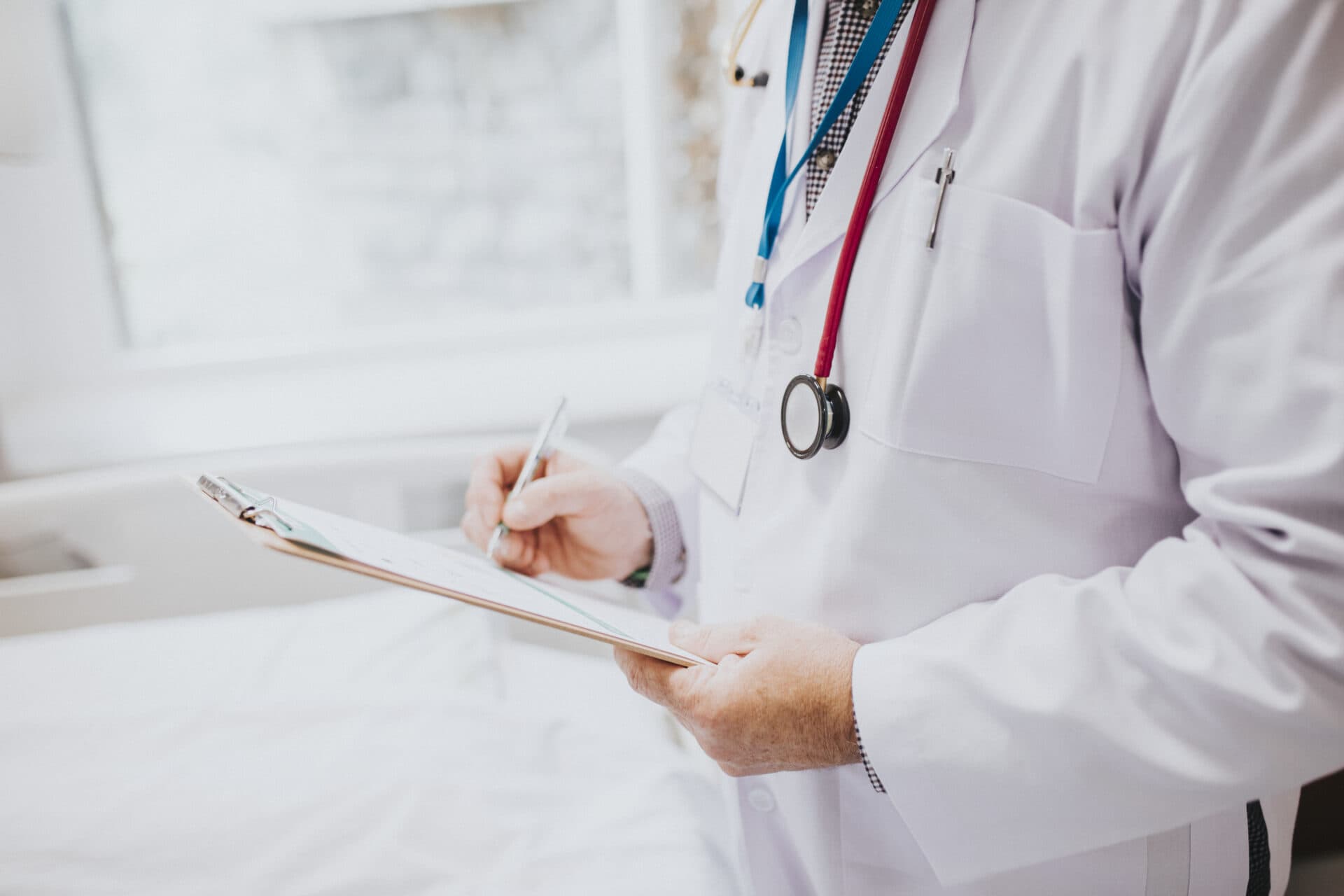 Bezplatné očkovanie proti HPV sa má rozšíriť o ďalšie skupiny detí
