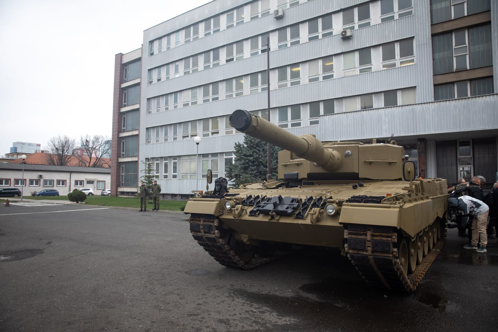 Slovensko sa neplánuje vzdať tankov Leopard 2 v prospech Ukrajiny