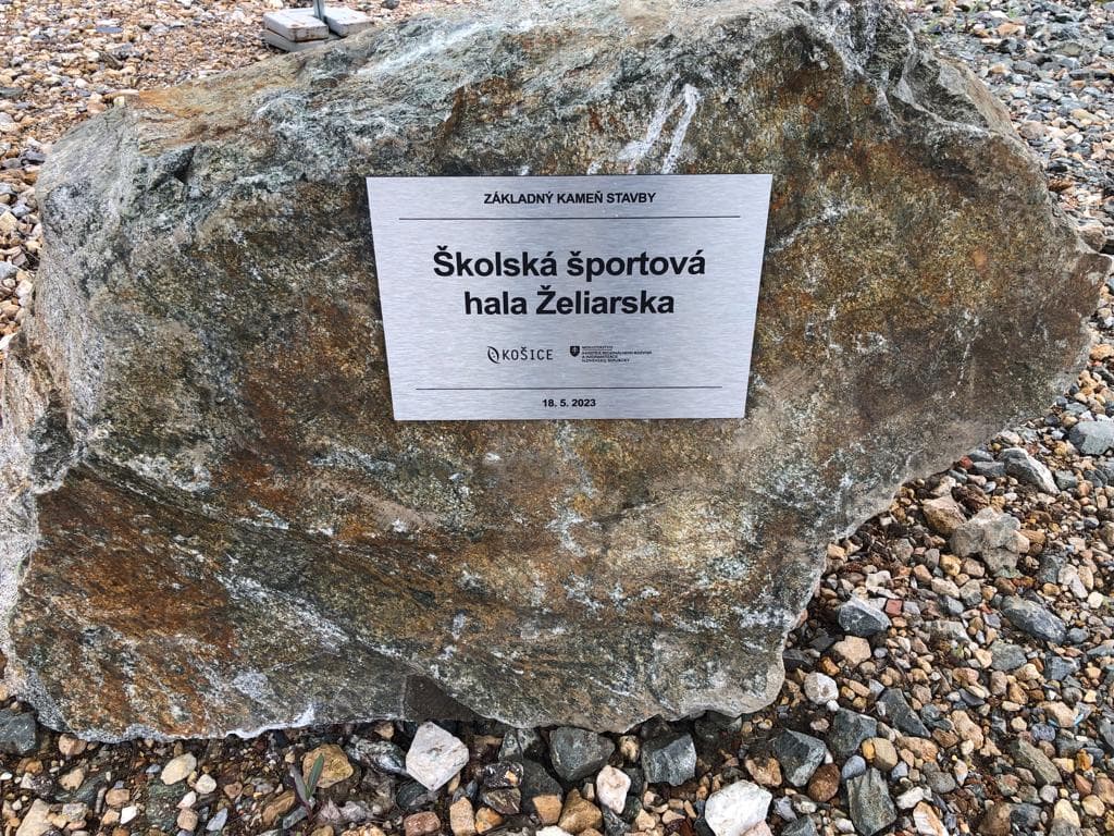 V Ťahanovciach sa začne so stavbou školskej športovej haly (FOTO)