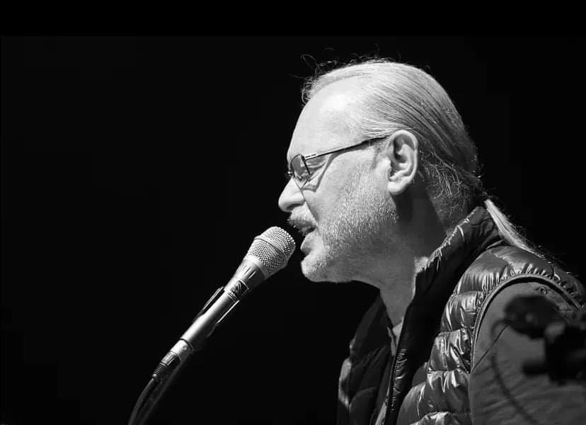 Zomrel legendárny spevák skupiny ELÁN Vašo Patejdl
