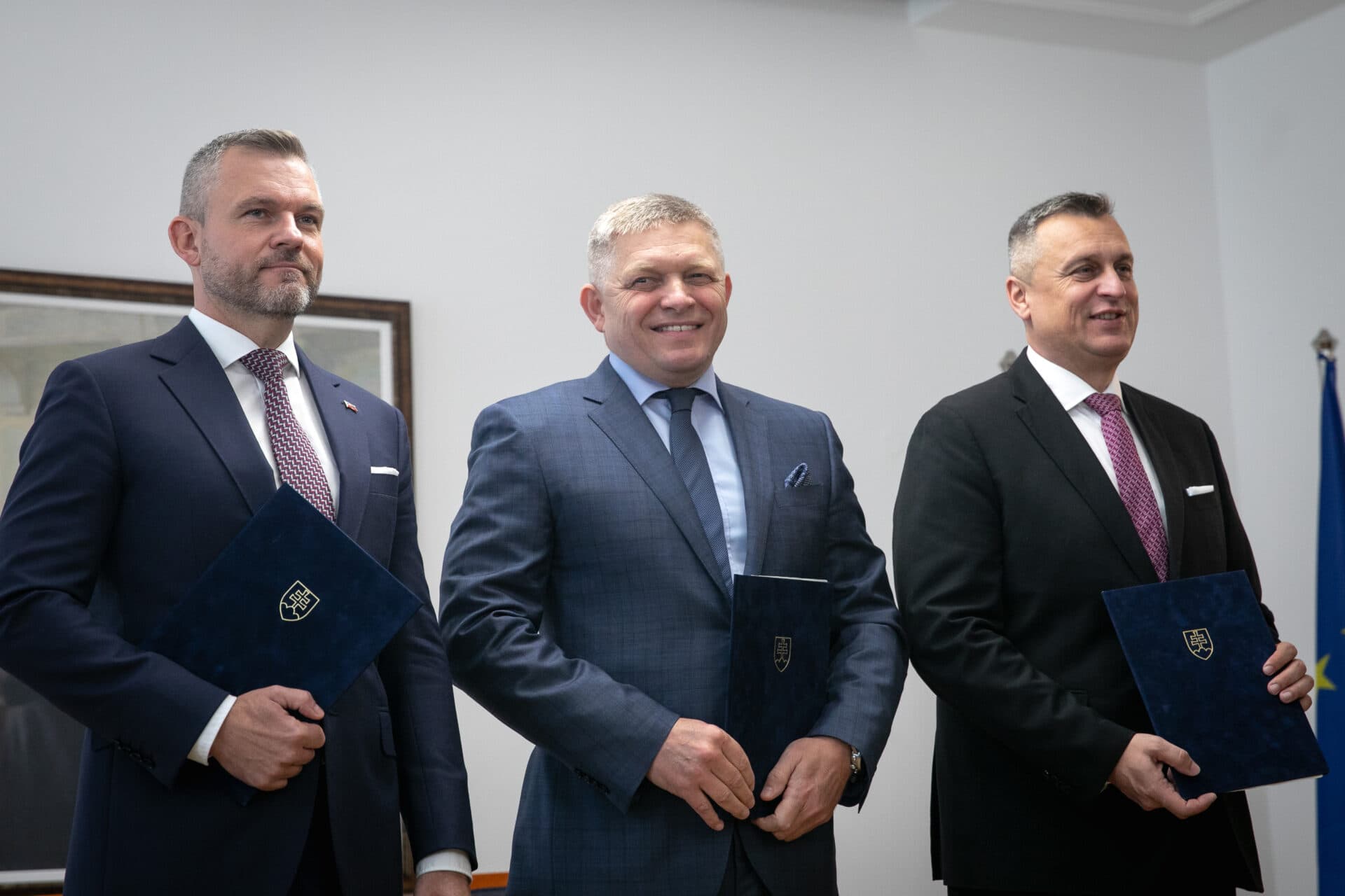 Fico, Pellegrini a Danko podpísali memorandum o porozumení. Dohodli sa na koalícii