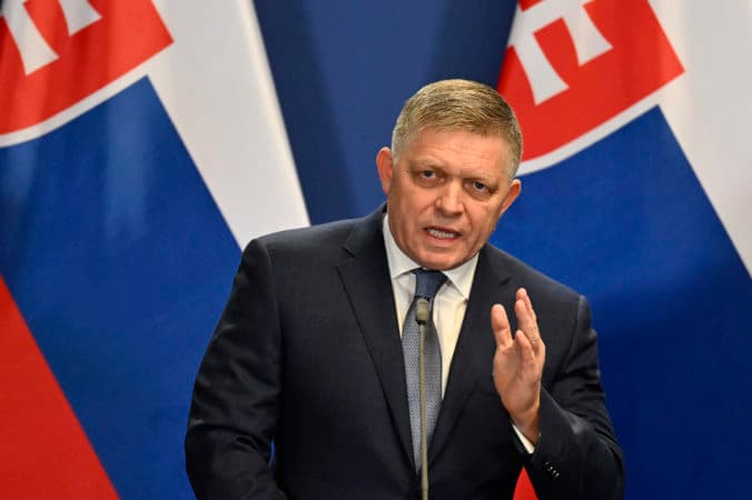 Fico: Ideme na Ukrajinu vytvárať enormný tlak