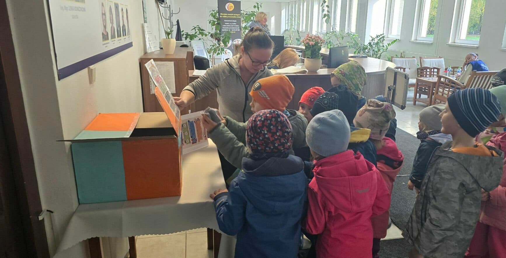 Nad jazerom prebehla charitatívna zbierka Ponožkový október (FOTO)