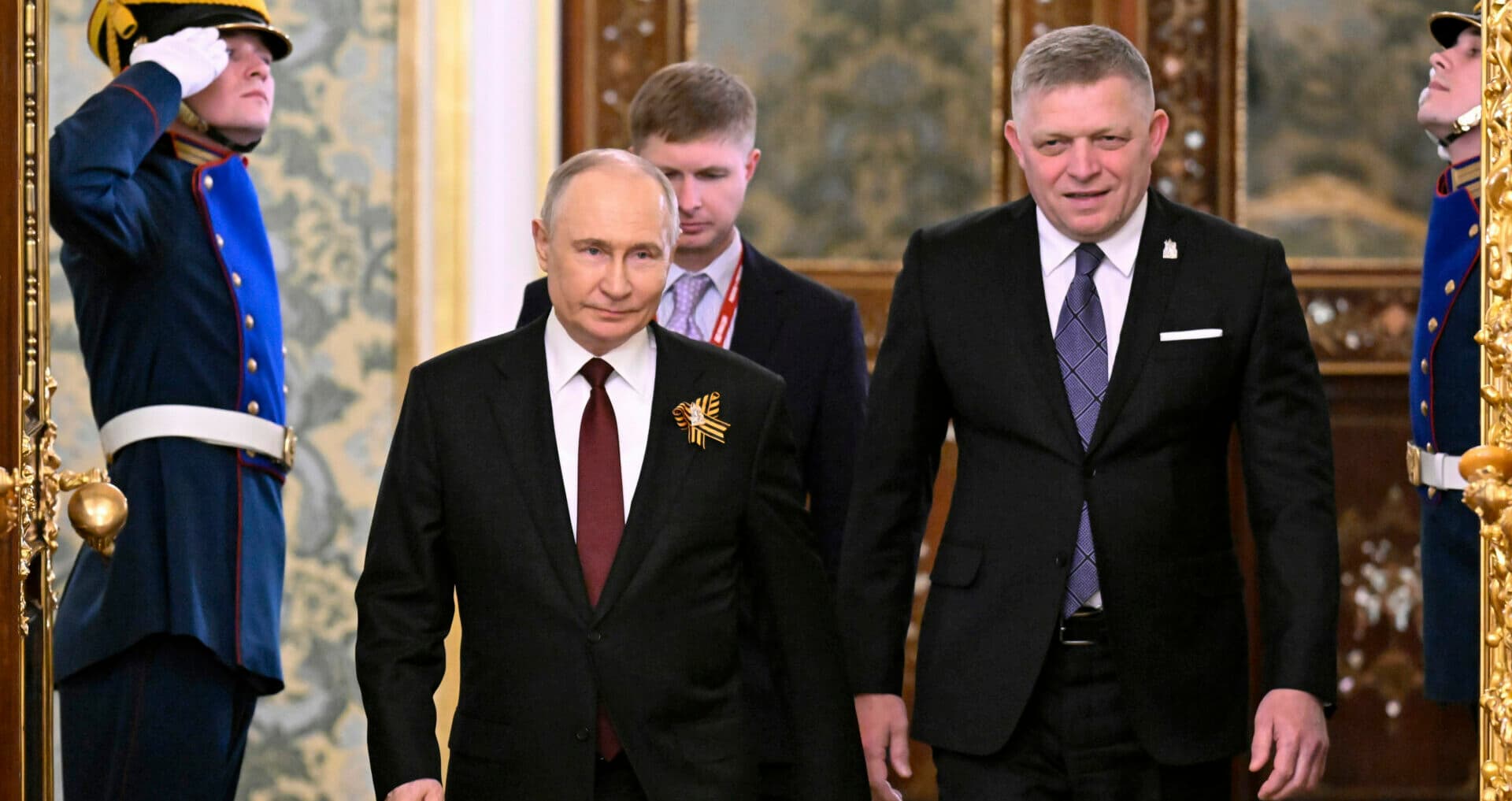 Fico hovoril s Putinom o svojom pláne postaviť pomník sovietskemu maršalovi Konevovi