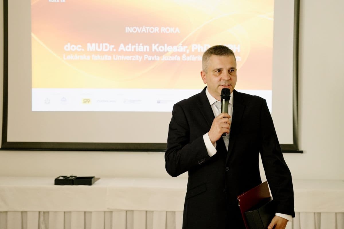 Ocenenie Vedec roka SR získal kardiochirurg Adrian Kolesár z VÚSCH