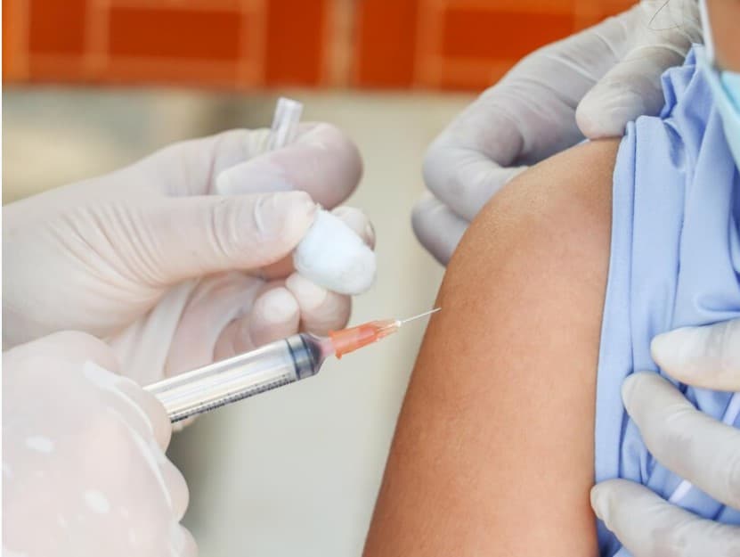 Vakcínu proti HPV budú preplácať poisťovne. Aké ochorenia infekcia HPV spôsobuje a aká je prevencia?