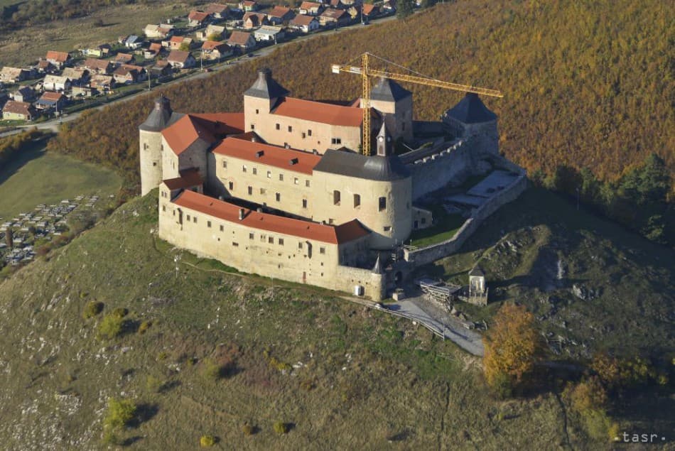 Fotografia k článku SNM pripravuje pokračovanie obnovy Krásnej Hôrky, v pláne je doplňujúci výskum