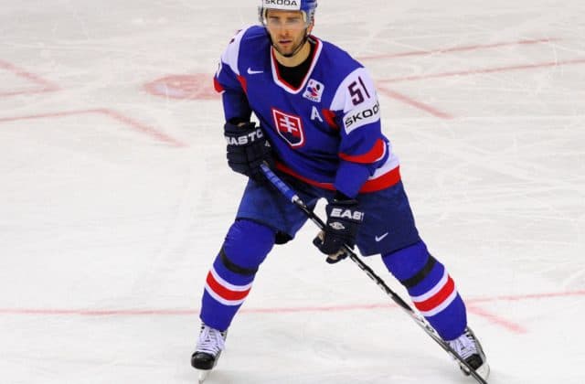 Viacerí slovenskí hráči zmenili v českej extralige klub, dres menia aj Graňák či Ďaloga