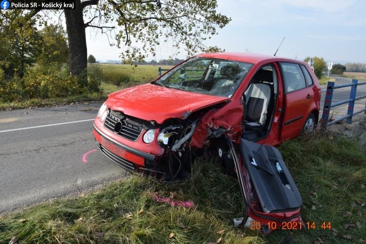 Poriadne „pod parou“ skončil v zábradlí