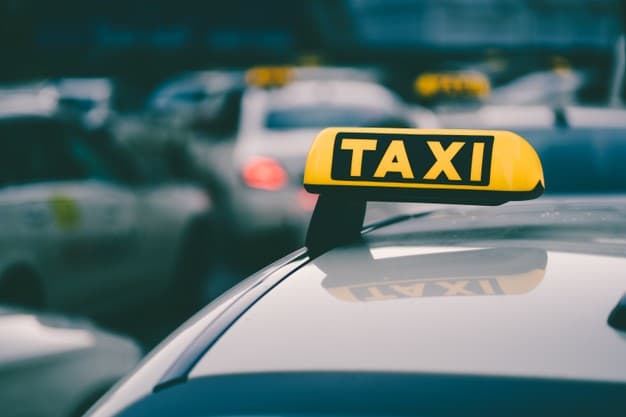 Taxikári majú výhrady k podpore od štátu počas koronakrízy