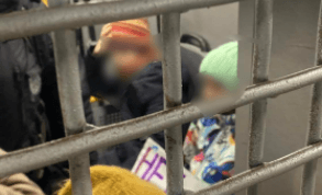 Zadržali ruské deti zo základnej školy, ktoré protestovali proti vojne (FOTO, VIDEO)