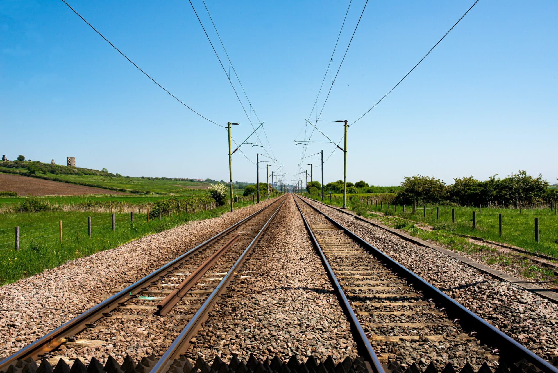 Cez toto železničné priecestie vodiči neprejdú. Čaká ich 26 km obchádzky