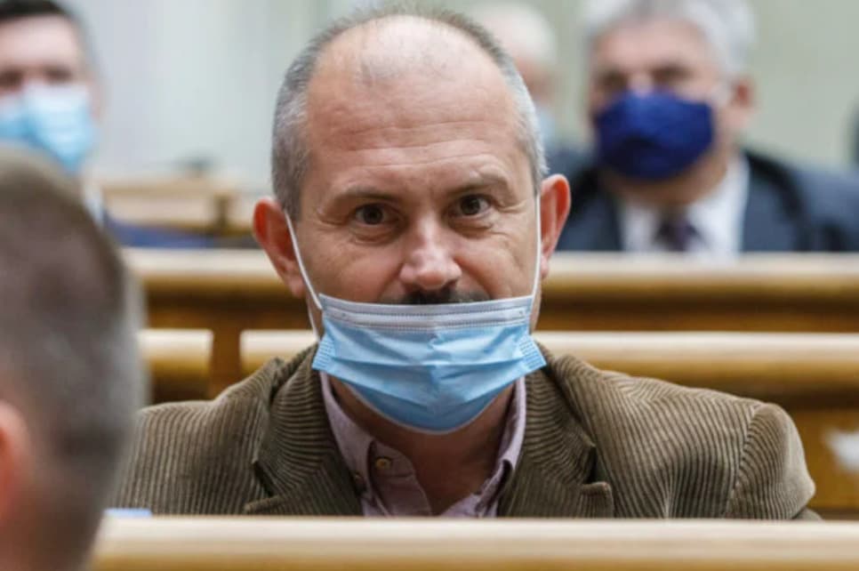 Kotleba v kauze šekov nakoniec dostal podmienku