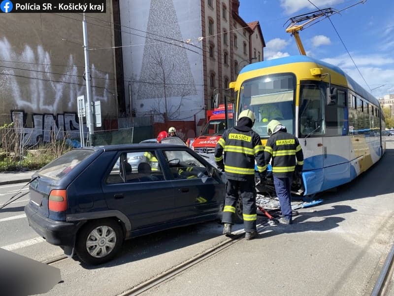 Vodič Felície po zrážke s električkou zraneniam podľahol