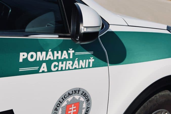 Muž okradol hendikepovanú ženu, hrozí mu až 10 rokov za mrežami