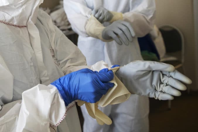 Problematika HIV, AIDS a tuberkulózy je pre Slovensko dôležitá aj pre príchod utečencov z Ukrajiny