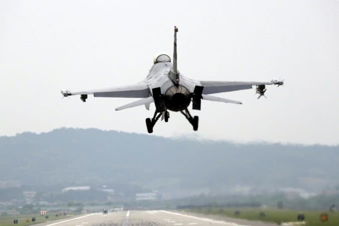 Prvá dodávka lietadiel F-16 by mala doraziť na Slovensko až o dva roky