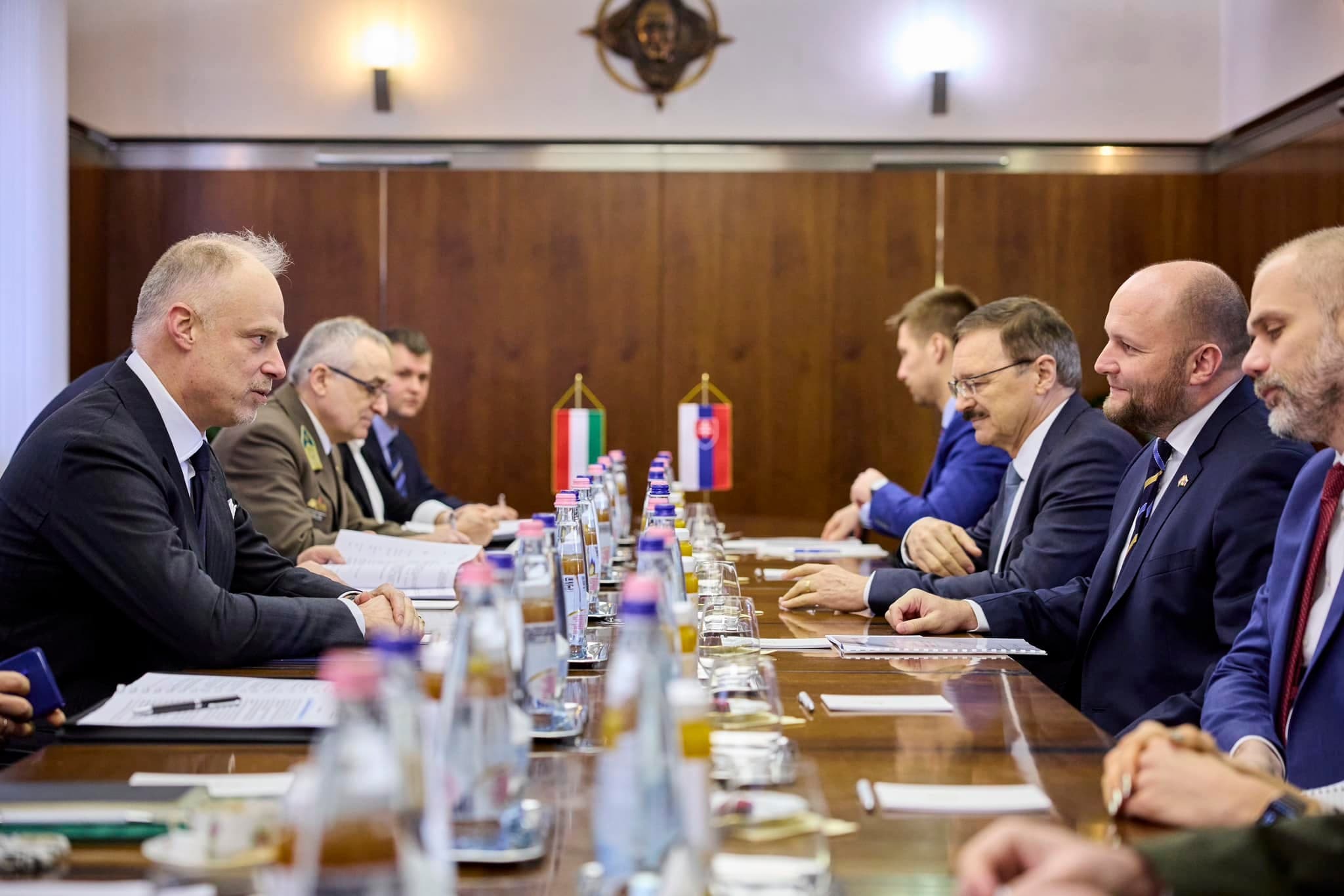 K ochrane vzdušného priestoru Slovenska sa pridá aj Maďarsko