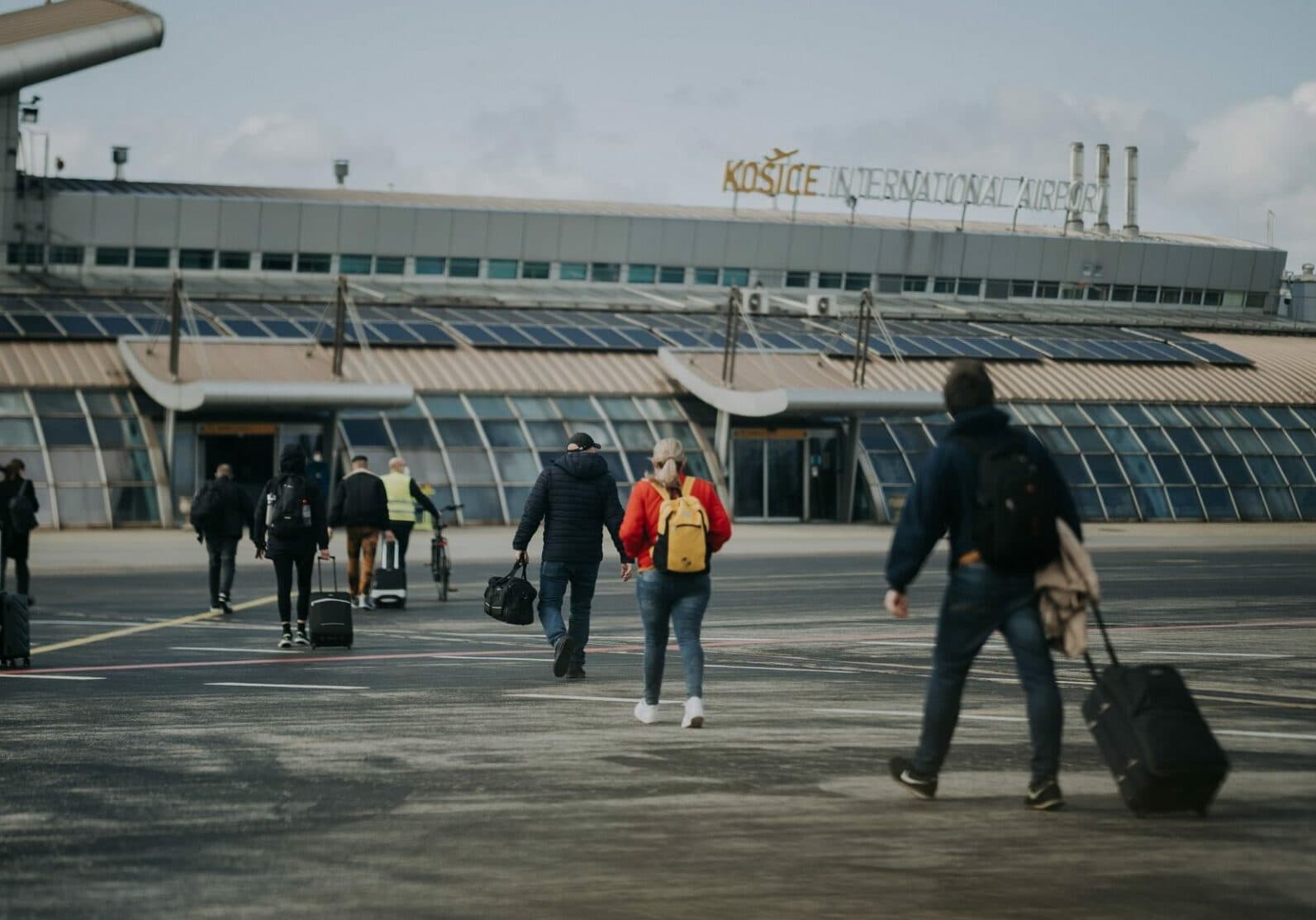 Košické letisko museli evakuovať kvôli nahlásenej bombe