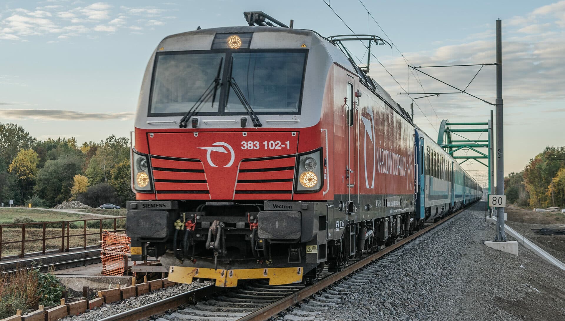 Marcová zmena dopravy na linke Košice – Budapešť. Vlaky EC nahradia autobusy
